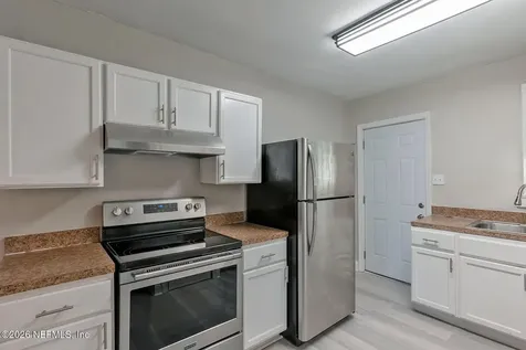 2036 W 11th Street Jacksonville FL 32209