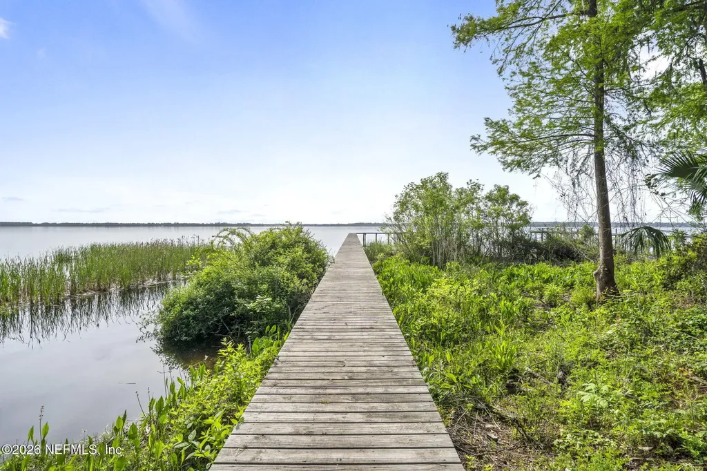 3175 Doctors Lake Drive Orange Park FL 32073