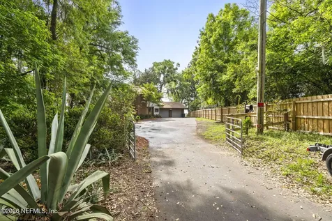 3175 Doctors Lake Drive Orange Park FL 32073