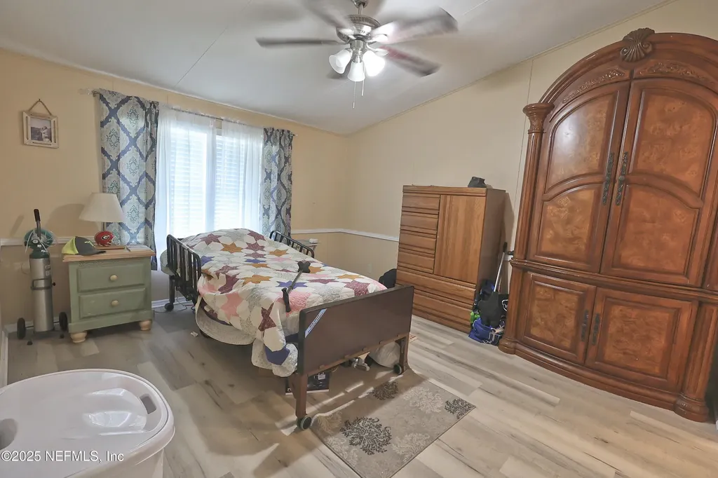 138 Edgewater Road Satsuma FL 32189