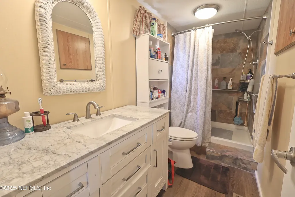 138 Edgewater Road Satsuma FL 32189