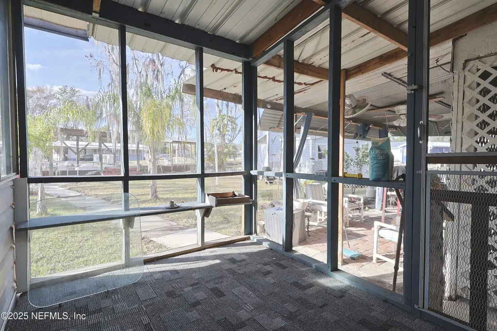 138 Edgewater Road Satsuma FL 32189