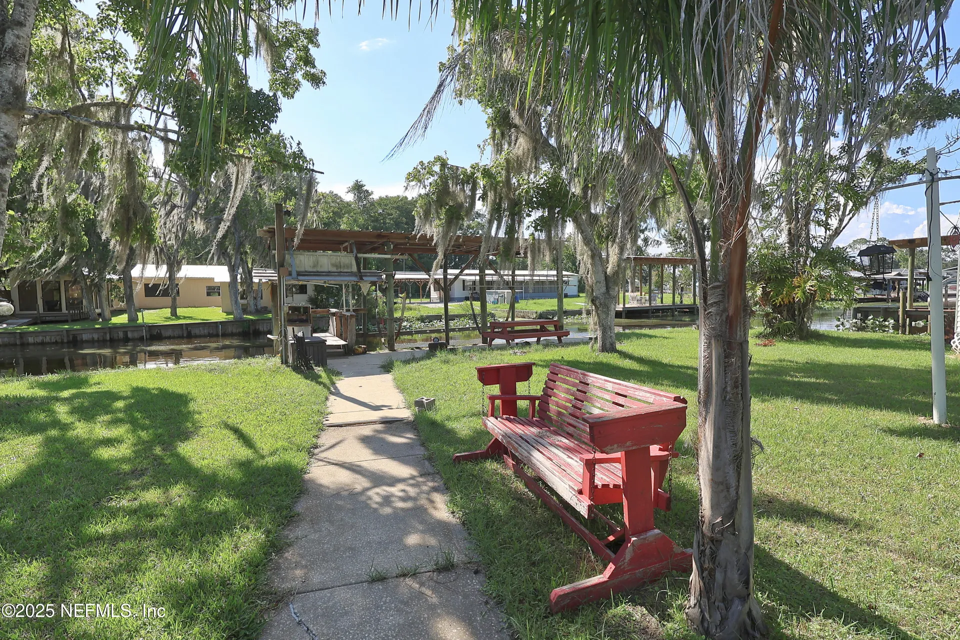 138 Edgewater Road Satsuma FL 32189