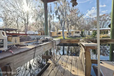 138 Edgewater Road Satsuma FL 32189