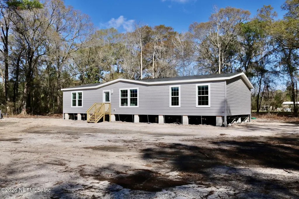 6915 NW County Road 229 Starke FL 32091