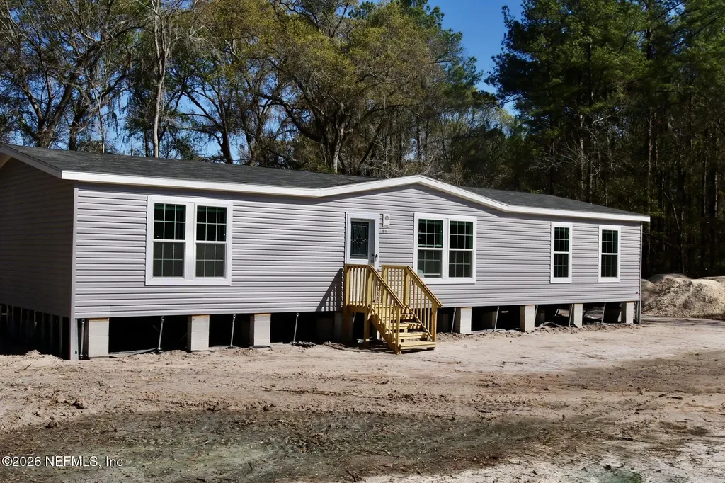 6915 NW County Road 229 Starke FL 32091