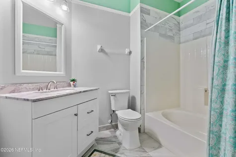 10550 Baymeadows Road Jacksonville FL 32256