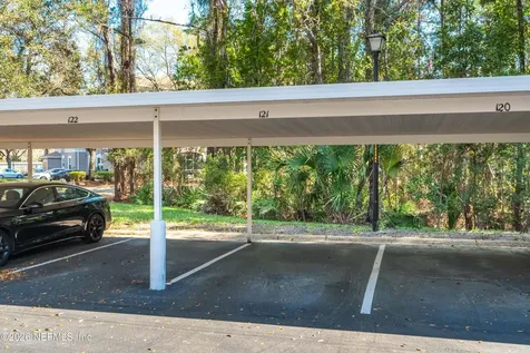 10550 Baymeadows Road Jacksonville FL 32256