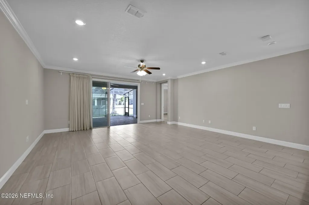 2869 Las Calinas Boulevard St. Augustine FL 32095