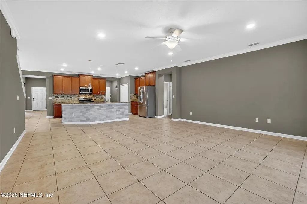 10013 Logan Falls Court Jacksonville FL 32222
