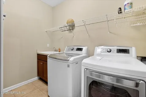 10013 Logan Falls Court Jacksonville FL 32222