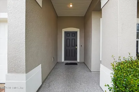 10013 Logan Falls Court Jacksonville FL 32222