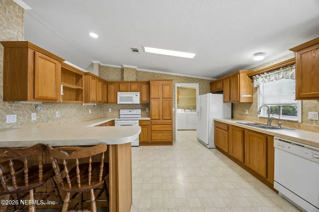 5338 Island Lake Drive Jacksonville FL 32226