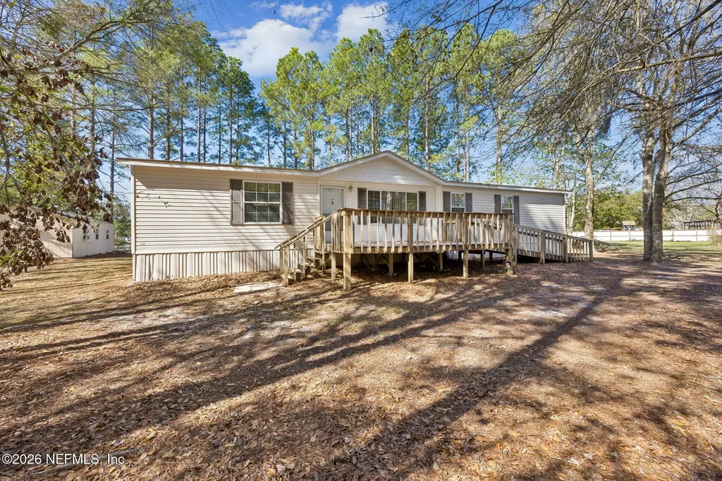 5338 Island Lake Drive Jacksonville FL 32226