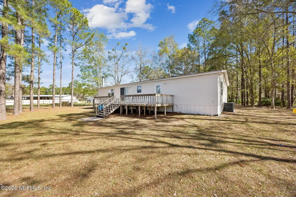 5338 Island Lake Drive Jacksonville FL 32226