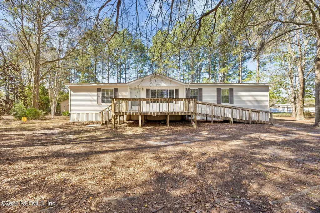 5338 Island Lake Drive Jacksonville FL 32226