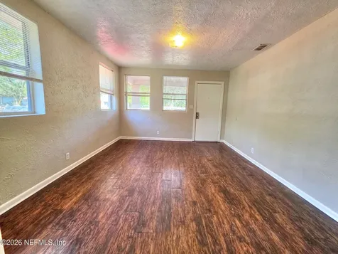916 W 25th Street Jacksonville FL 32209
