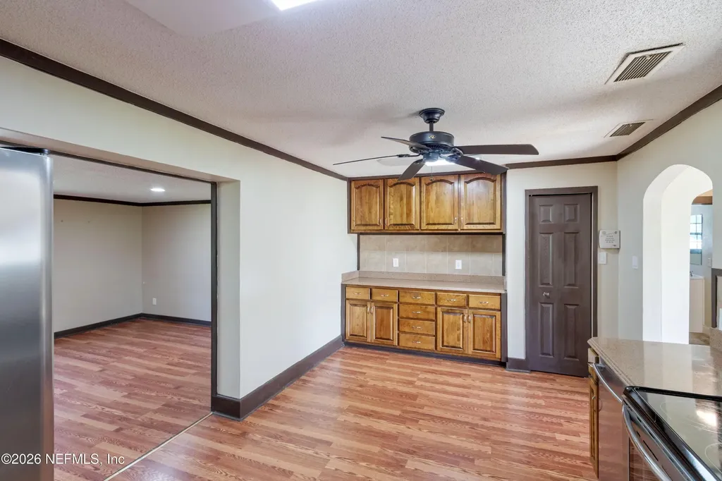 309 E River Road East Palatka FL 32131