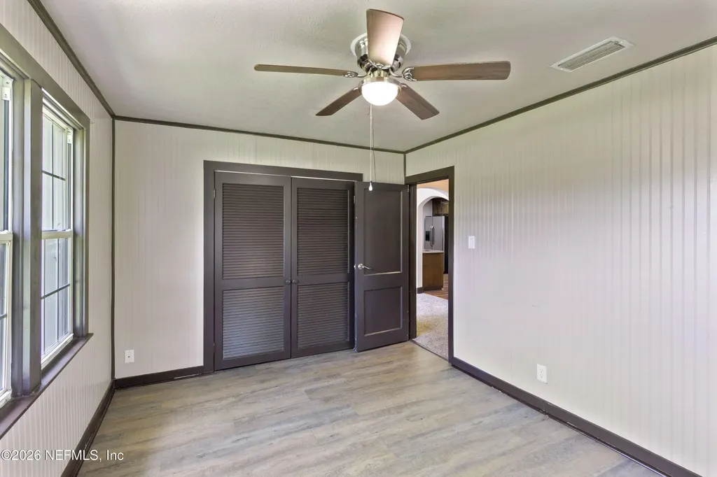 309 E River Road East Palatka FL 32131