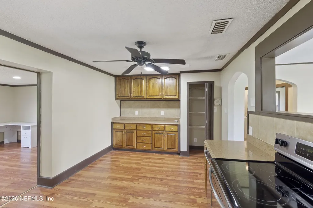 309 E River Road East Palatka FL 32131