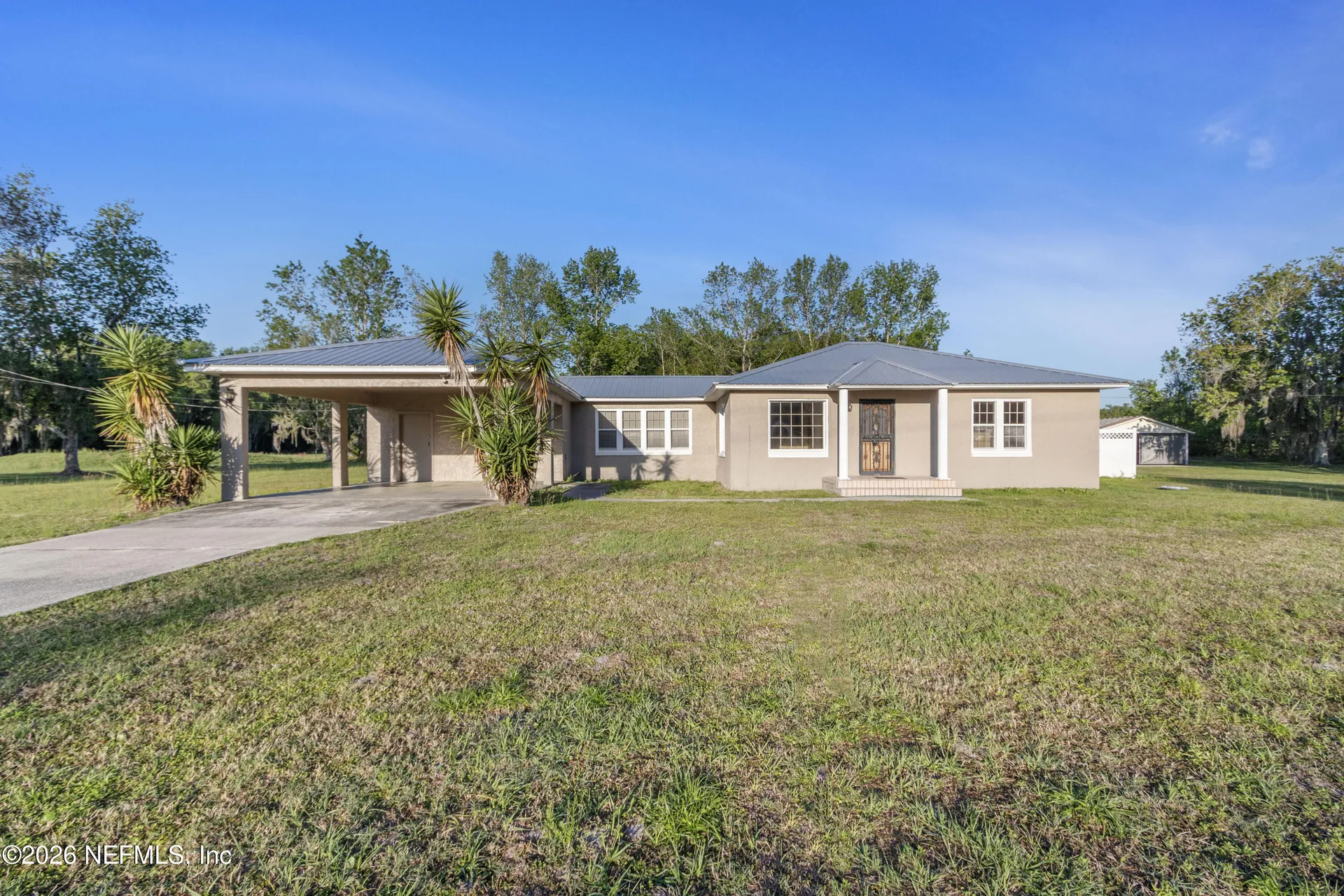309 E River Road East Palatka FL 32131