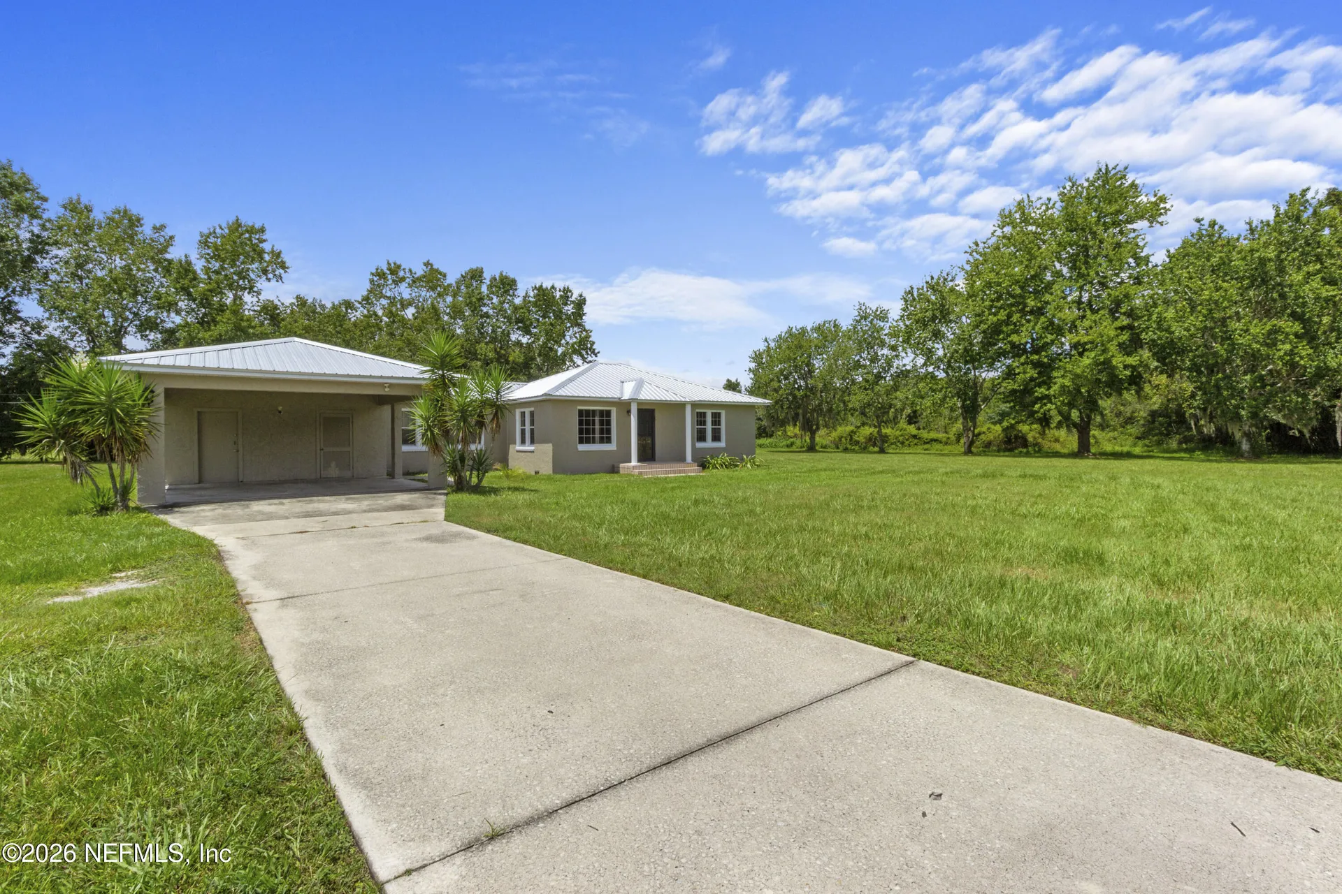 309 E River Road East Palatka FL 32131