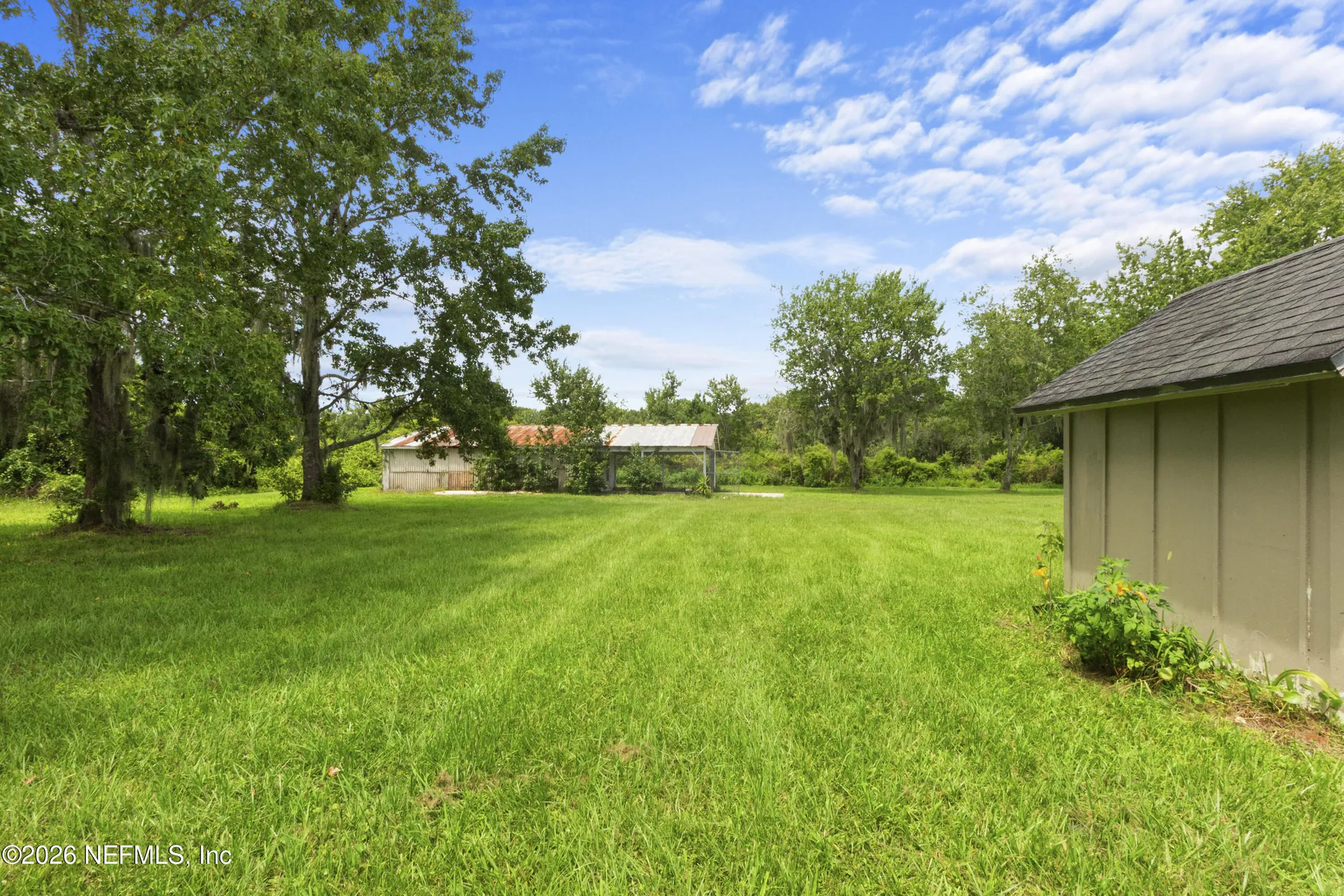 309 E River Road East Palatka FL 32131