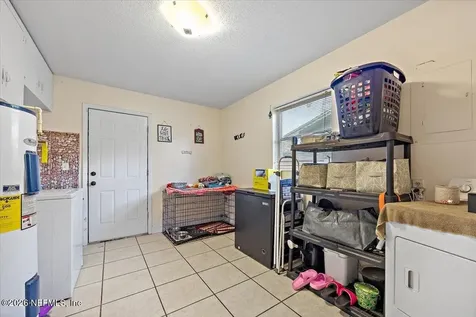 210 Holly Lane Palatka FL 32177