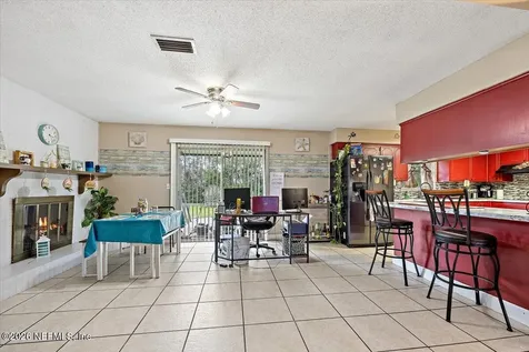 210 Holly Lane Palatka FL 32177