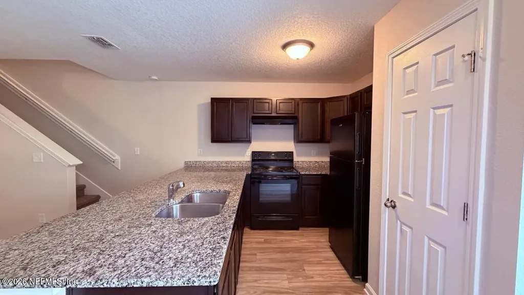 7859 Playschool Lane Jacksonville FL 32210