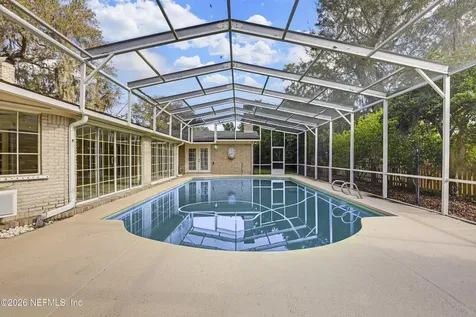 8691 San Servera Drive W Jacksonville FL 32217