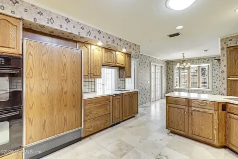8691 San Servera Drive W Jacksonville FL 32217