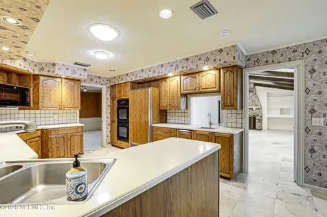 8691 San Servera Drive W Jacksonville FL 32217