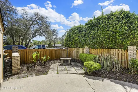 8691 San Servera Drive W Jacksonville FL 32217