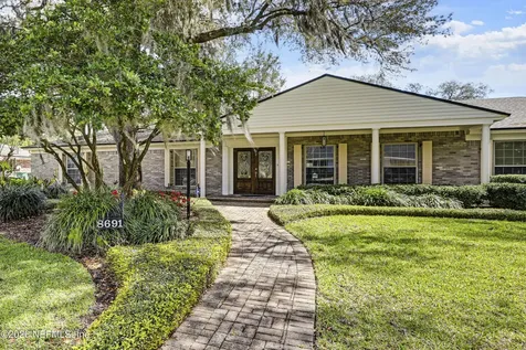 8691 San Servera Drive W Jacksonville FL 32217