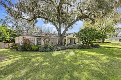 8691 San Servera Drive W Jacksonville FL 32217