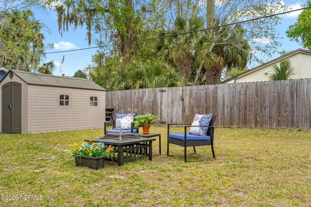3675 Oak Street Jacksonville FL 32205