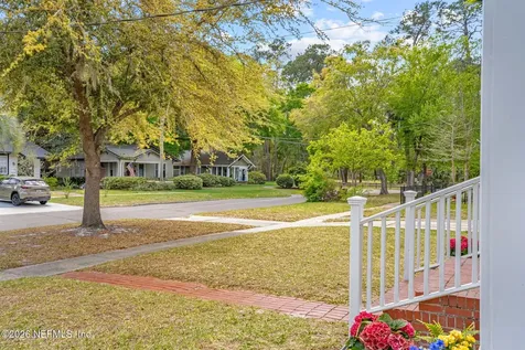 3675 Oak Street Jacksonville FL 32205