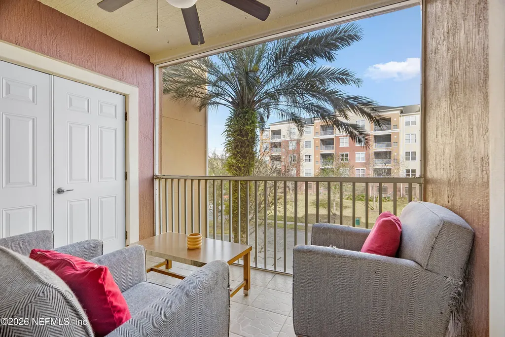 4480 Deerwood Lake Parkway Jacksonville FL 32216