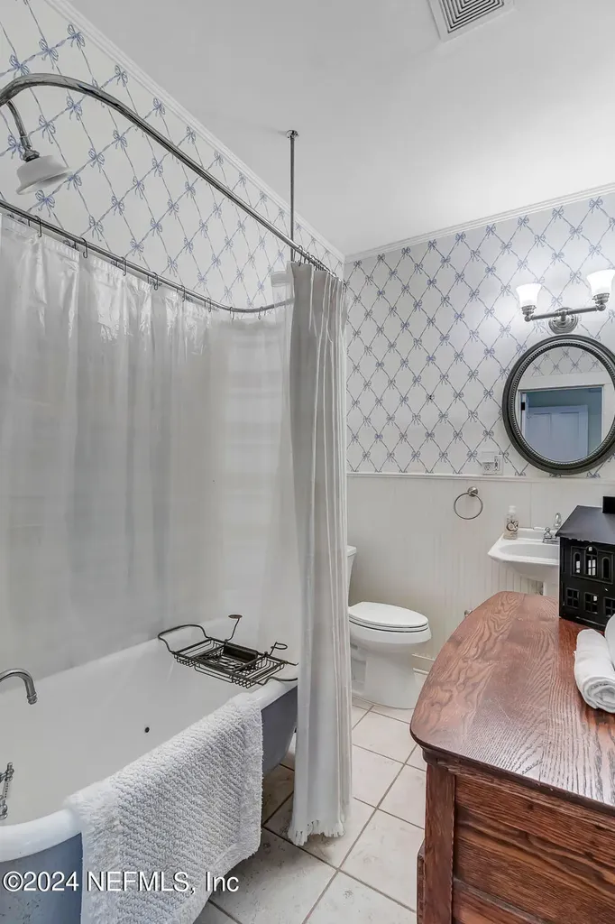 68 Saragossa Street St. Augustine FL 32084