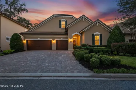 1363 Heritage Manor Drive Jacksonville FL 32207