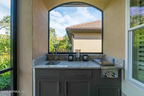 1363 Heritage Manor Drive Jacksonville FL 32207