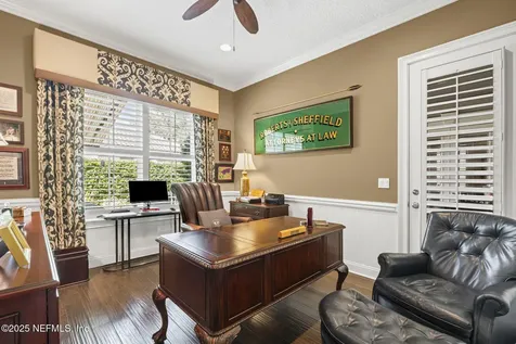 1363 Heritage Manor Drive Jacksonville FL 32207