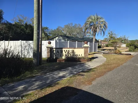 5639 Sophist Circle N Jacksonville FL 32219