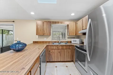 3815 Mandarin Woods Drive S Jacksonville FL 32223