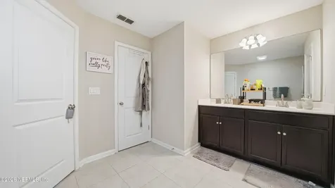 12307 Cherry Bluff Drive Jacksonville FL 32218