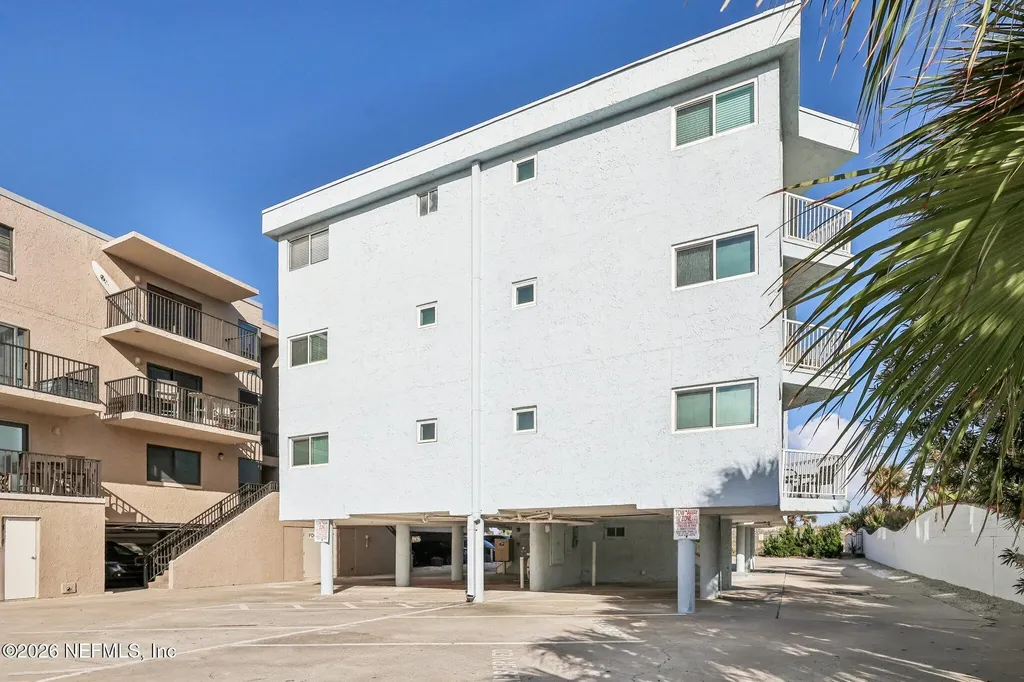 413 1st Street S Jacksonville Beach FL 32250