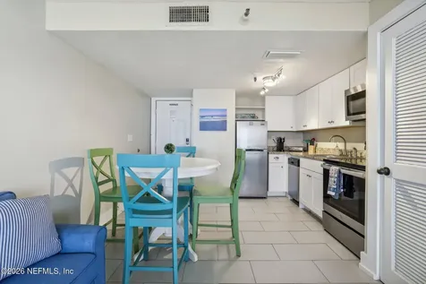 413 1st Street S Jacksonville Beach FL 32250