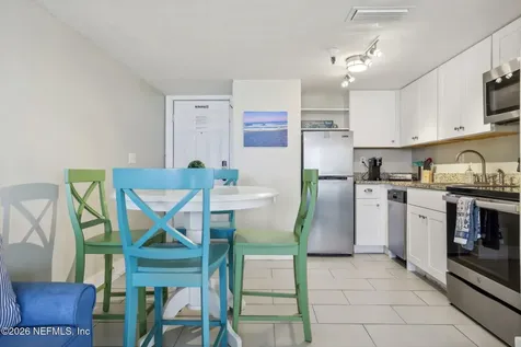 413 1st Street S Jacksonville Beach FL 32250