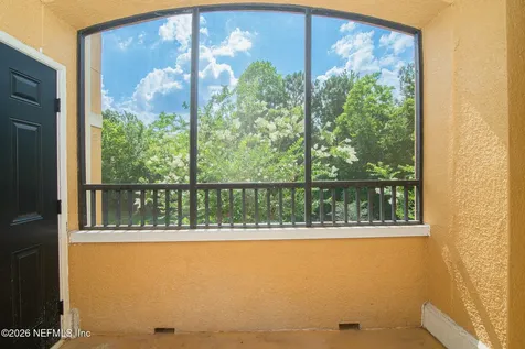 8539 Gate Parkway Jacksonville FL 32216